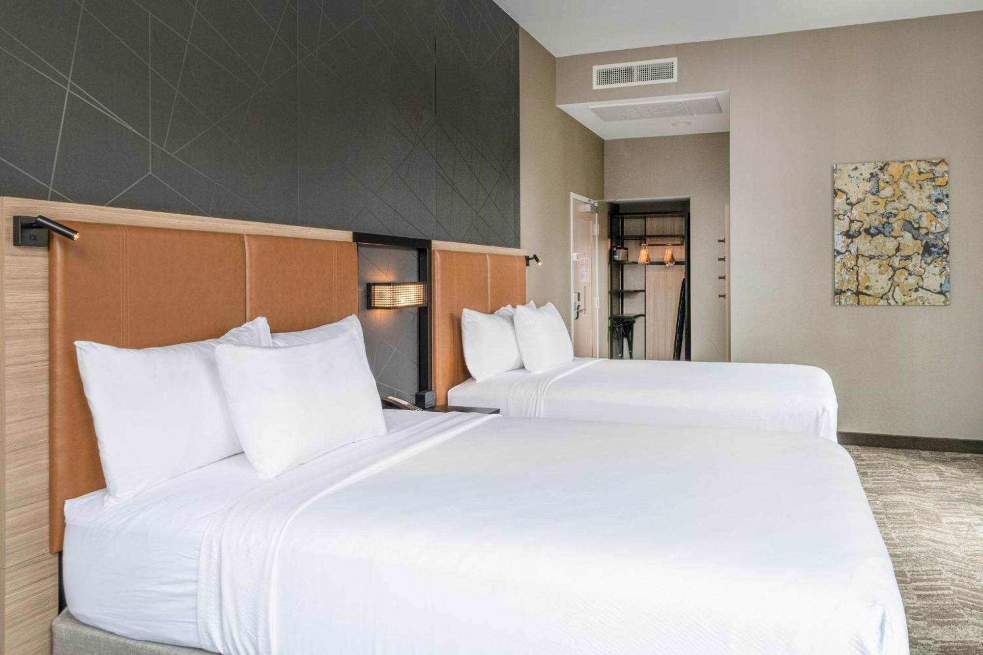 Springhill Suites By Marriott Baltimore Downtown Convention Center Area Dış mekan fotoğraf